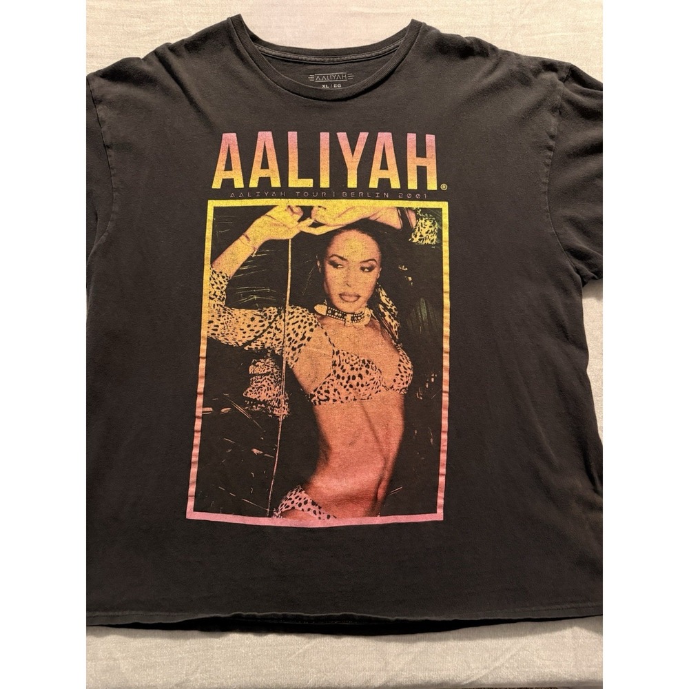 VTG‎ 2001 Aaliyah Berlin Concert Tour R&B Pop T-Shirt Y2K Black Graphic Tee XL